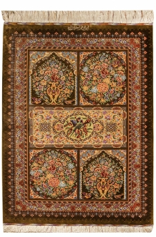 Frame frame Akbar Zadeh