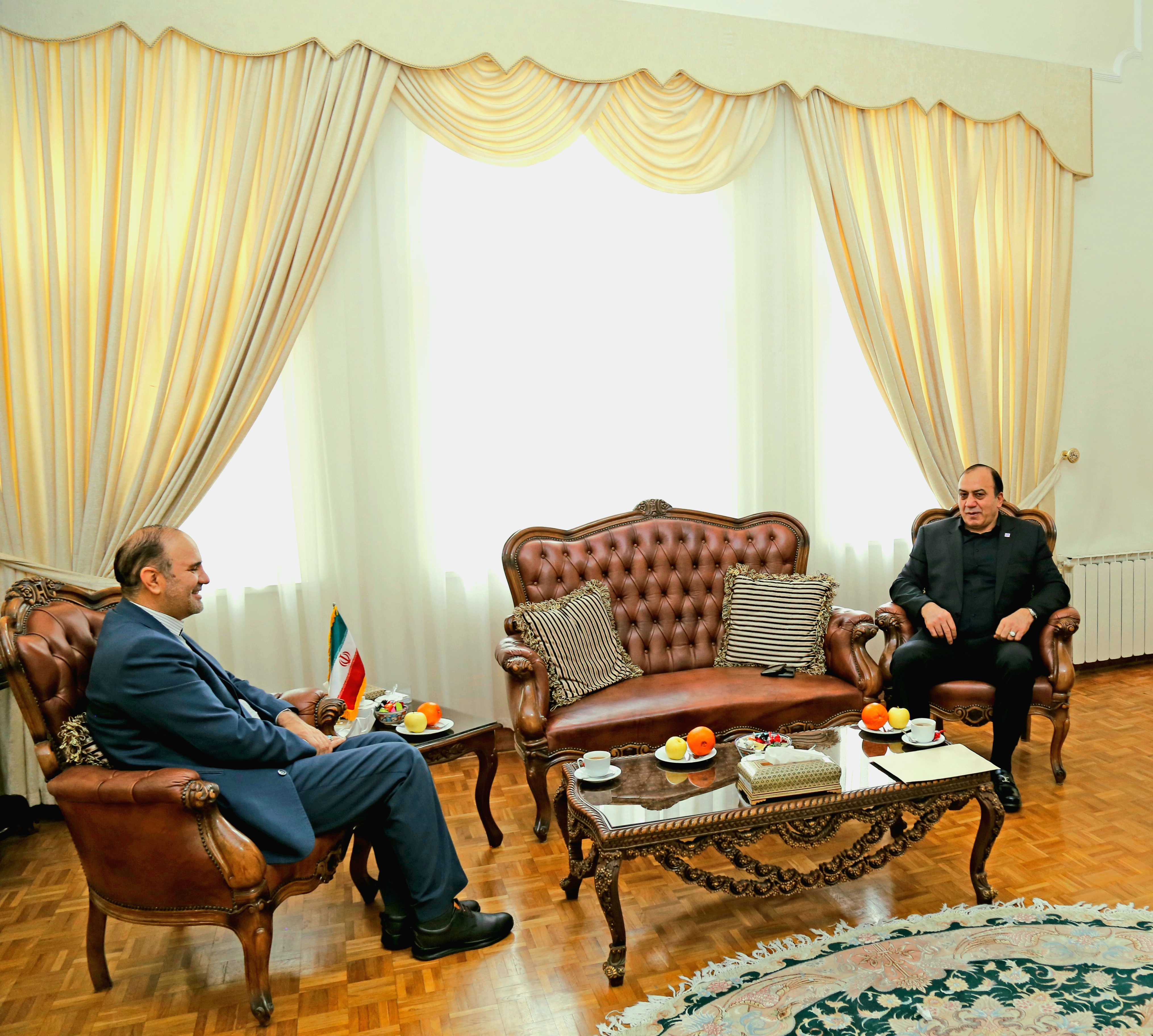 احد عظیم زاده کارآفربن برتر کشور در دیدار با استاندار آذربایجان شرقی: 