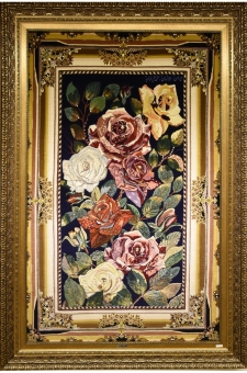 Gold-plated roses and pearls Mohamad ali khaje