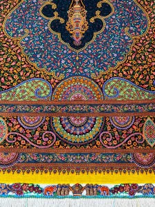 ۳ متری ابریشم قم ۰۲۸