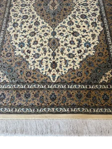 ۳ متری ابریشم قم ۰۹۴