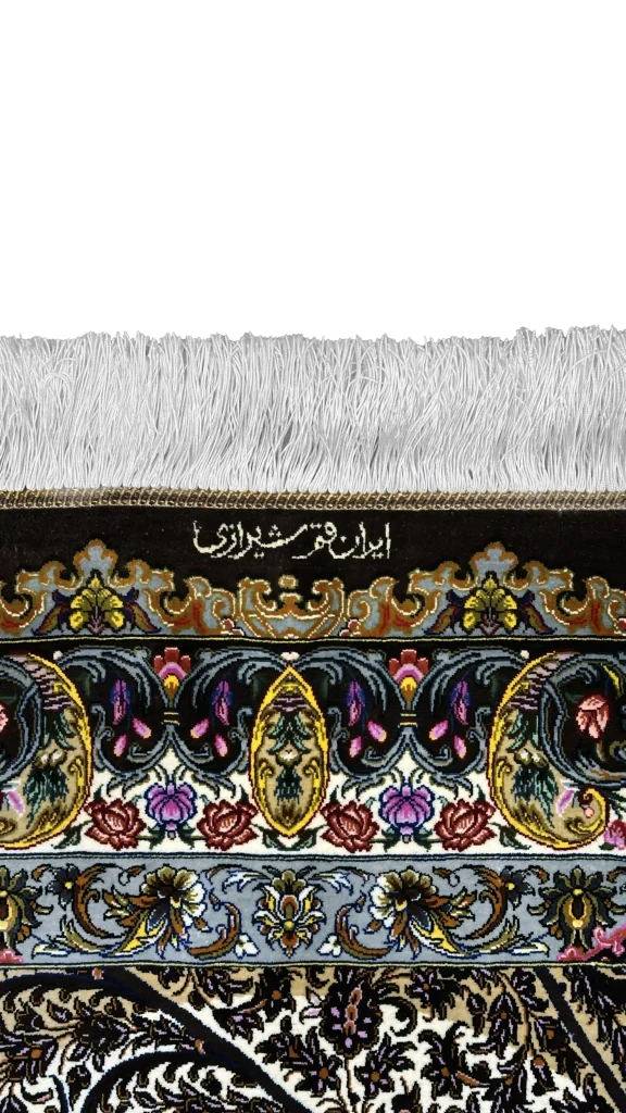 نمای جزئیات قالیچه ۳ متری دستبافت تمام ابریشم
