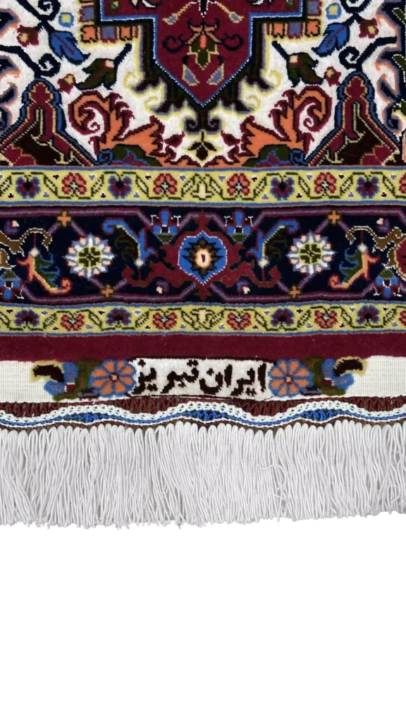 حاشیه و کیفیت بافت فرش ذرع چارک دستبافت گل ابریشم ۶۰۸۶۲
