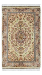 فرش ذرع و نیم ابریشم اعلا نقشه شیرفر کد ۶۲۶۴۸ عظیم زاده