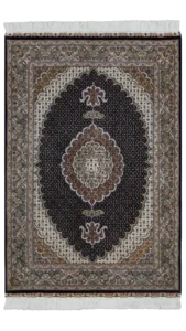 فرش ذرع و نیم ابریشم نقشه ماهی کد ۶۲۷۵۳ عظیم زاده